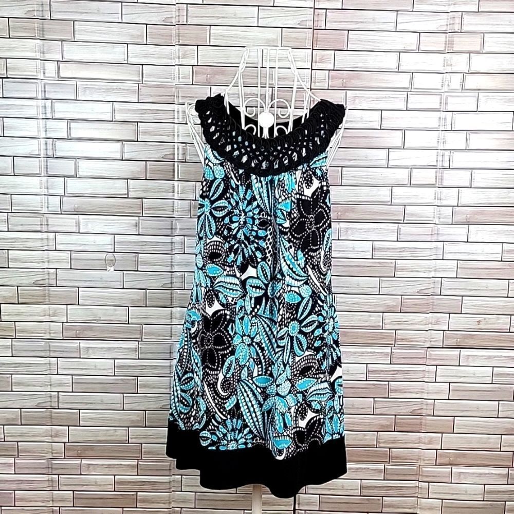 Unbranded sleeveless mini dress  Size M